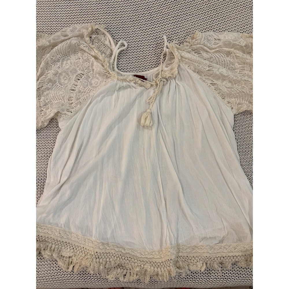 Avani Del Amour Ivory Boho Lace Open Shoulder Peasant Top Tassel Fringe Large